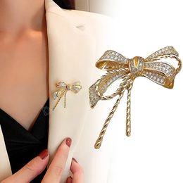 Gold Colour Rhinestone Brooches Women Exquisite Elegant Bowknot Brooches Ladies Suit Lapel Pins Clothes Accessories Party Gifts