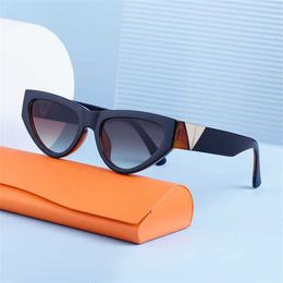 50% OFF Wholesale of sunglasses New Cat Eye Women's Fashion YK2 Small Frame UV Resistant Sunglasses Men