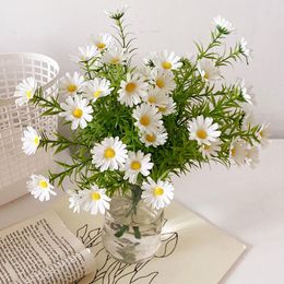 Decorative Flowers 38CM Realistic 15-Head Daisy Chrysanthemum Artificial Flower Bouquet For Home Decor And Wedding Pography Props