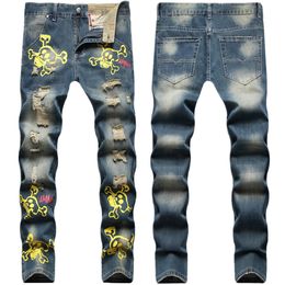 Mens Jeans Arrival Mens Luxury Jeans with Colourful Skull Print and Holes Hip Hop Style Vintage Ripped Design Slim Blue Boyfriend Jeans 230729