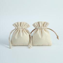 Jewellery Pouches Bags 50pcs Cotton Burlap Jewellery Bag Small Nature Canvas Bags for Necklace Earring Ring Pouch Wedding Christmas Party Candy Gift Bag 230728