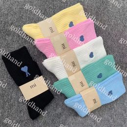 Mens Womens Socks Designer Classic Embroidered High Tube Paris Style Towel Bottom Cotton Skateboard Sports Socks Stockings