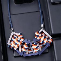 Pendant Necklaces 2023 Trendy Bohemian Blue Wooden Fabric Necklace Fashion Jewellery For Women Gothic Statement Chunky Collar Gifts Girls