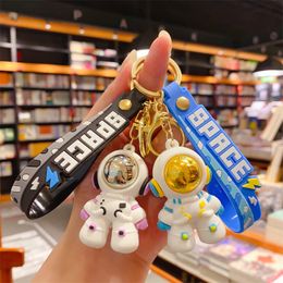 Fashion blogger designer jewelr Cartoon silicone astronaut astronaut keychain mobile phone Keychains Lanyards KeyRings wholesale YS198