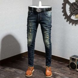 Latest Retro Men's Perforated Jeans Korean Slim Small Straight Elastic Make Old Fashion Brand Youth Leggings940