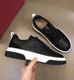 Fendyity Fashion Fendyitys Italy Men Highquality Gancio Sneakers Shoes Nylon Rubber Sole Sporty Design Vibe Low Top Trainer Tech Fabrics Discount Skateboard Walki