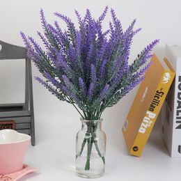 Decorative Flowers Artificial Plastic Lavender Bundle Fake Plants Bridal Bouquet Romantic Gift For Home Office Indoor Outdoor Wedding Decor