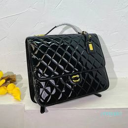 2023-Designer Womens Backpack Briefcase Patent Leather Diamond Hardware Metal Clasp Matelasse Chain Crossbody Bags Small Handbag Computer Bags 32x25cm