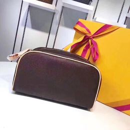 Wholesale new ladies wash bag travel storage cosmetic bag large capacity double zipper leather shoulder horizontal pillow-shaped cross-body