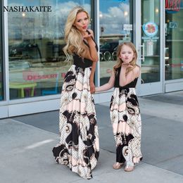 女の子のドレス夏のお母さんと娘ドレスパッチワークママのための花の長いドレス
