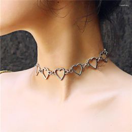 Chains Y2k Punk Vintage Metal Hollow Love Heart Neck Chain Collar Necklace Women's Egirl Independent Cosplay Aesthetic Choker Jewelry