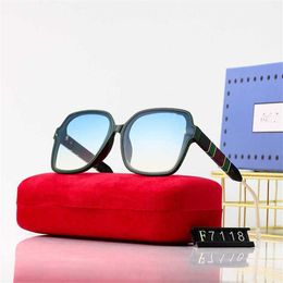 56% OFF Wholesale of 22 new models with large frame for women's street photography Modern G sunglasses Box glasses