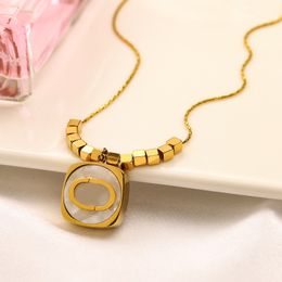 Colar com Pingente de Carta para Mulheres Moda Clássica Colar de Trevo Charme Ouro Rosa 18K Banhado a Prata Ágata Dia dos Namorados Designers de Noivado Jóias Presente