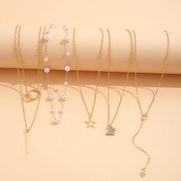 Choker Creative Crystal Inlaid Butterfly Love Star Necklace Pendant Women Fashion Gold Colour Clavicle Chain Pearl Necklaces Jewellery