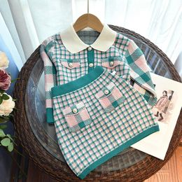 Clothing Sets Autumn Girls Fashion Set Kids Knitted Sweater Baby Cardigan Plaid Twopiece Little Girl Toddler College Style 230728