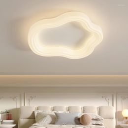 Ceiling Lights Nordic Creamy Style LED Lamp Modern Creative Minimalist Living Room Bedroom Home Indoor Lighting Fixtures