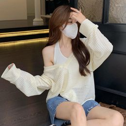 Women's Sweaters Ladies Mesh Hollowed Out See-through Pullover Sweater Tshirts Women V-neck Top Female Girl Casual Knitted T-shirt Vy7117