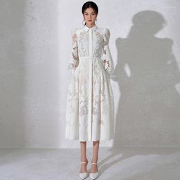 Casual Dresses White Lace Women's Dress With Belt 2023 Spring Runway Design Party Vestido Ladies Hook Flower Hollow Elegant Vintage Clothing