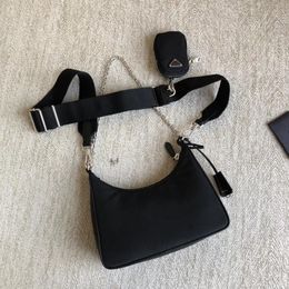 Toiletry Kits Fashion designer single shoulder cross body oxford cloth small square bag chain zero purse cosmetic 230729