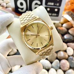 NIXO Fashion Couple Watch Retro square dial small gold watch men and women hip hop steel band watch 2023 a01