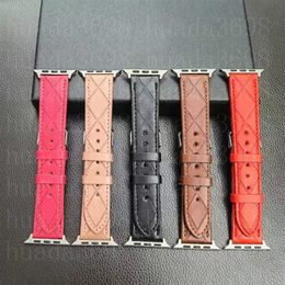 Watch Guard Straps With Embossed Pattern For Apple Watch Bands series 8 42mm 38mm 40mm 44mm 45mm 49mm Iwatch 7 6 3 4 5 2 1 Band leather men women Replacement Luxury