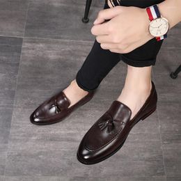 Dress Shoes Italian Fashion Pointed Tassel Slip On Oxford For Men's Designer Casual Loafers Formal Wedding Zapatos Hombre