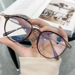 Sunglasses 2023 Vintage Eyeglass Frame Women's Anti Blue Light Flat Lens Ultra Myopia Optical Glasses Unisex