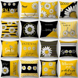 Pillow Case Modern Yellow Daisy Flower Cushion Cover Creative Letter Print Custom Polyester Pillowcase Home Decor 230731