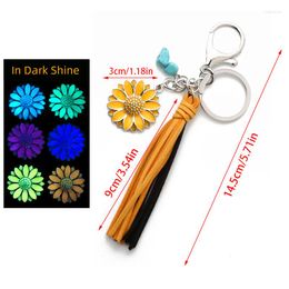 Keychains Luminous Sunflower Pendant Fluorescent Keyring Glowing In The Dark Key Chains Rings Women Men Handbag Accessory