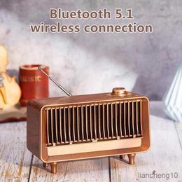 Portable Speakers Retro Wood Radio Builtin Speakers Elegant Vintage Design Rotary AM/FM Tuning Dial Home Table Decoration R230731