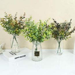 Decorative Flowers 1Pc Artificial Plant Eucalyptus Leaves Green Fake Branches For Wedding Party Outdoor Home Garden DIY Table Decoration