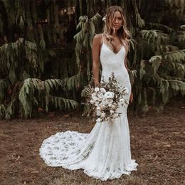 2022 Boho Mermaid Wedding Dresses Spaghetti Straps Lace Backless Beach Sexy V-Neck Bohemian Bridal Gowns Elegant Vestidos De Noiva216s