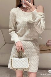 Chan new designer sweater women 2023women's sweaters designer fashion knitted sweater designer womens chain CCC Hollow Out sweater Mother's Day gift