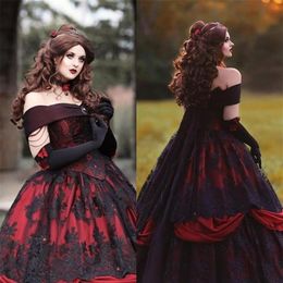 Gothic Belle Red black Upscale Fantasy Wedding Dresses Gown Lace Applique Exposed Boning Corset Lace Applique Beading Victorian ma213V