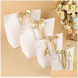 Packing Bags 5 Colours Paper Gift Bag Boutique Clothes Packaging With Ribbon Cardboard Package Portable Shop For Holiday Present Wrap D Otfp1