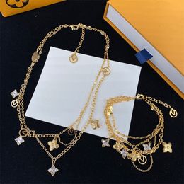 Women Retro Jewellery Set 18K Gold Plated Hollow Necklace Bracelet Letter Clover Cross Fashion Skeleton Letter Gold Chain Vintage Party Jewellery