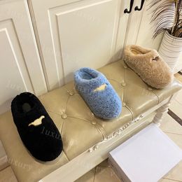 Designer Wool Slippers Women Fur Slippers Winter Warm Leather Mullers Thick Sole Platform Slippers Indoor Autumn Winter Baotou Loafers 5.5cm