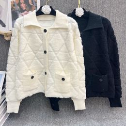 322 2023 Spring Brand SAme Style Sweater Long Sleeve CLapel Neck White Cardigan Fashion Womens Clothes High Quality Womens qian6