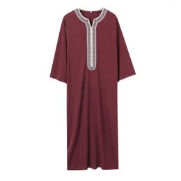 Ethnic Clothing 2023 Red Round Neck Embroidery Middle East Juba Men Muslim Sleeve Male Saudi Arabia Robe Islamic Arab