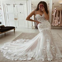 New Lace Mermaid Wedding Dresses Sweetheart Spaghetti Straps Tulle Appliques Court Train Summer Beach Bridal Gowns191R