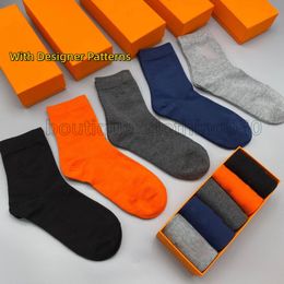 Sock men designer luxury women classic letter fashion brand autumn and winter cotton high socks 5 pairs Breathable Stockings Mixed Soccer Basketball Sports Socks