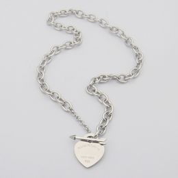 Fashion stainless steel T-letter peach heart arrow buckle thick necklace