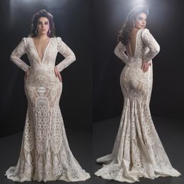 2020 Plus Size Mermaid Wedding Dresses V Neck Appliqued Beaded Long Sleeves Bridal Gowns Sheer Back Ruffle Sweep Train Vestidos De249z