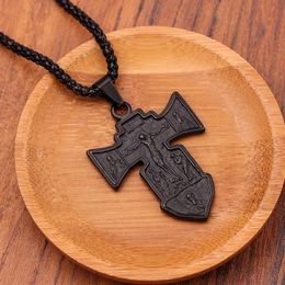 Pendant Necklaces 2023 Hip-Hop Necklace For Men Jesus Cross Black Fashion Jewelry