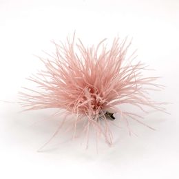 Fashion Real Ostrich Feather Brooch for Women Lapel Pins Hair Hat Accessories Vintage Floral Feathers Corsage Pin Gift