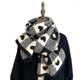 Scarves 2023 Knitted Love Scarf Women Autumn Winter Black And White Plaid Soft Bib Female Students Cute Thick Neck