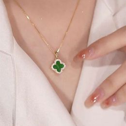 New Classic Van clover necklace designer four-leaf clover titanium steel women's necklace new fashion double-sided pendant senior sense sweater chain