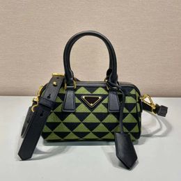 Top Quality Designer Leather Embroidered Triangular Sheepskin Trumpet 20cm Messenger Shoulder Bag Handbag with Box