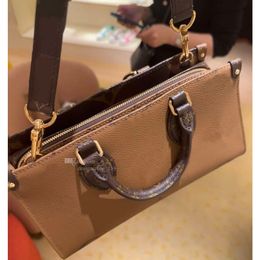 Luxury Designer Bag On the go East West Shoulder bags Tote Bag Coated Canvas Leather Classic Women's Handbags Crossbody bag Wallet