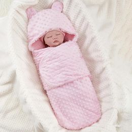 Blankets Stylish & Practical Baby Blanket Two Layered Lamb Fleece Wrap Born Sleep Bag Lightweight For Cold Seasons A2UB